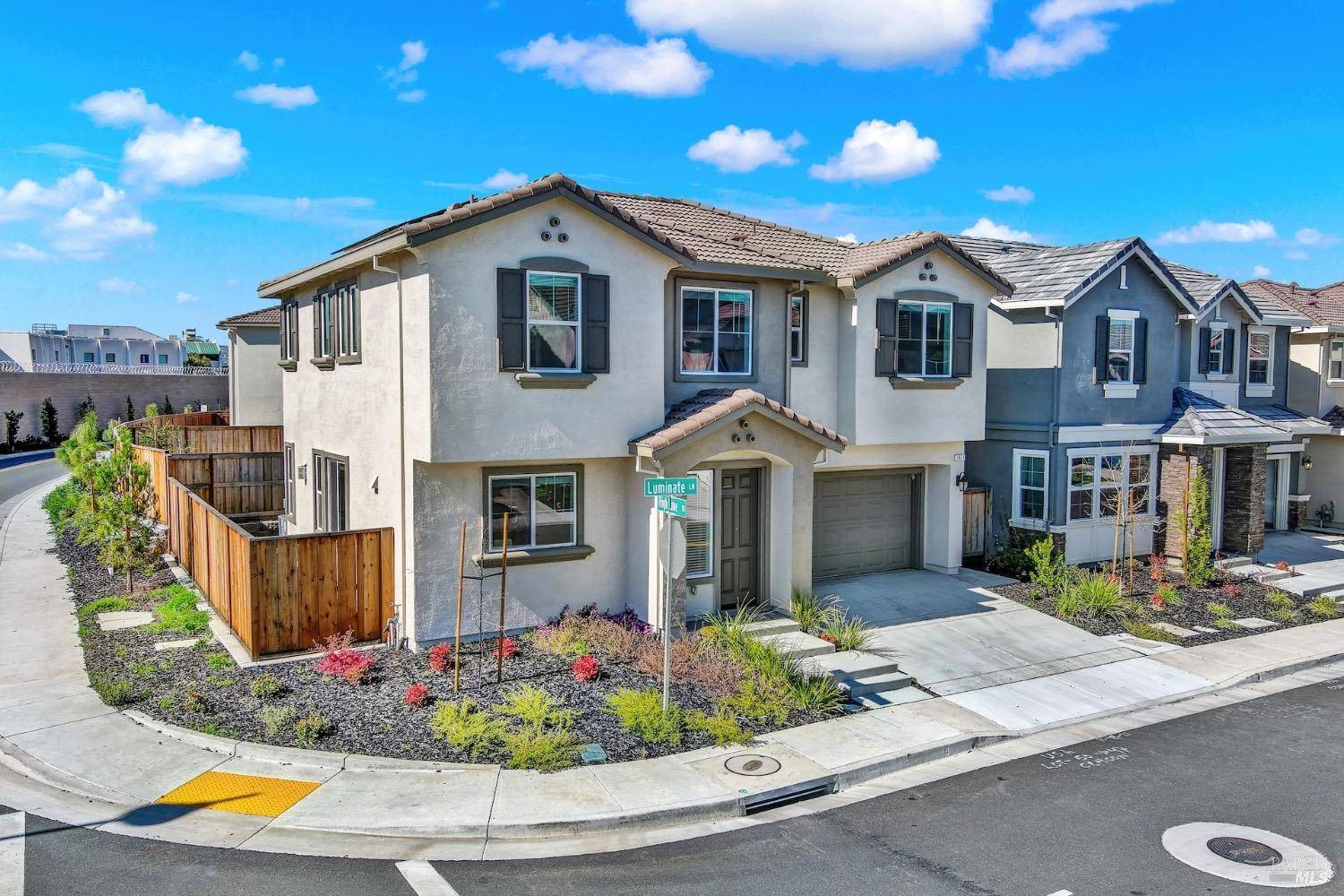 Fairfield, CA 94533,1571 Luminate LN