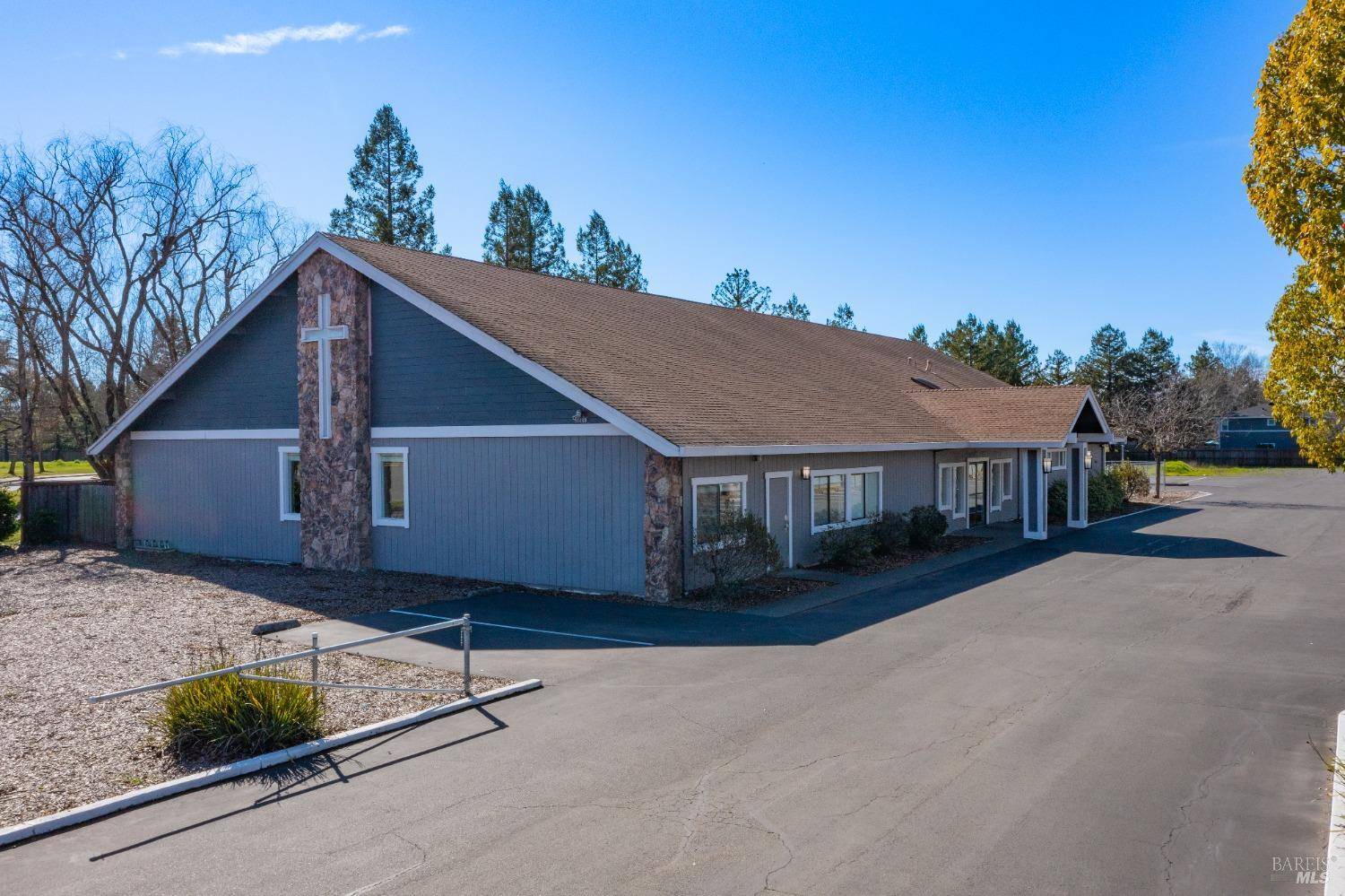 Santa Rosa, CA 95401,1363 Fulton RD