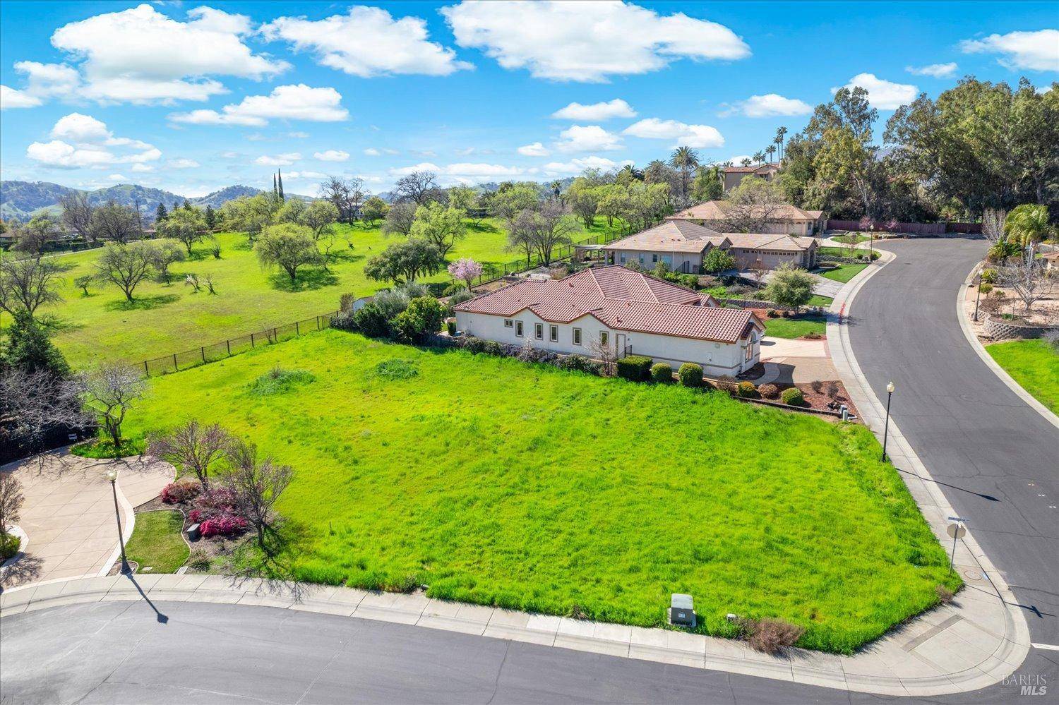 Vacaville, CA 95688,3000 Chardonnay CT