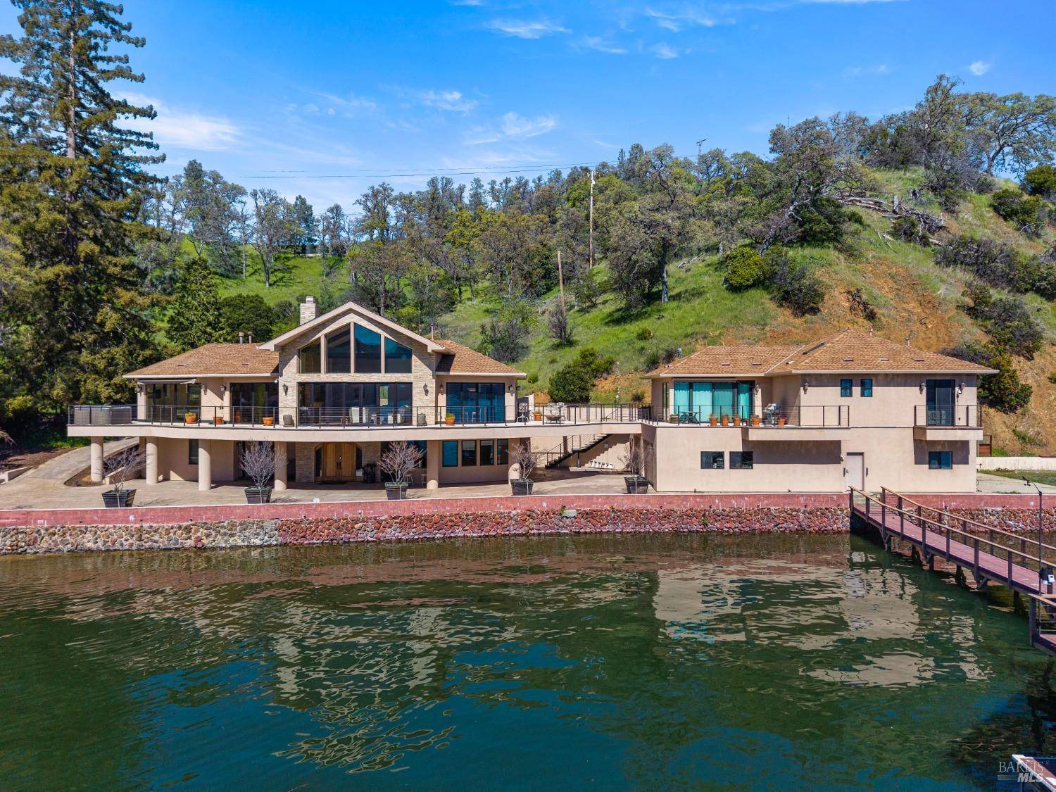 Clearlake, CA 95422,9910 Honeymoon CV