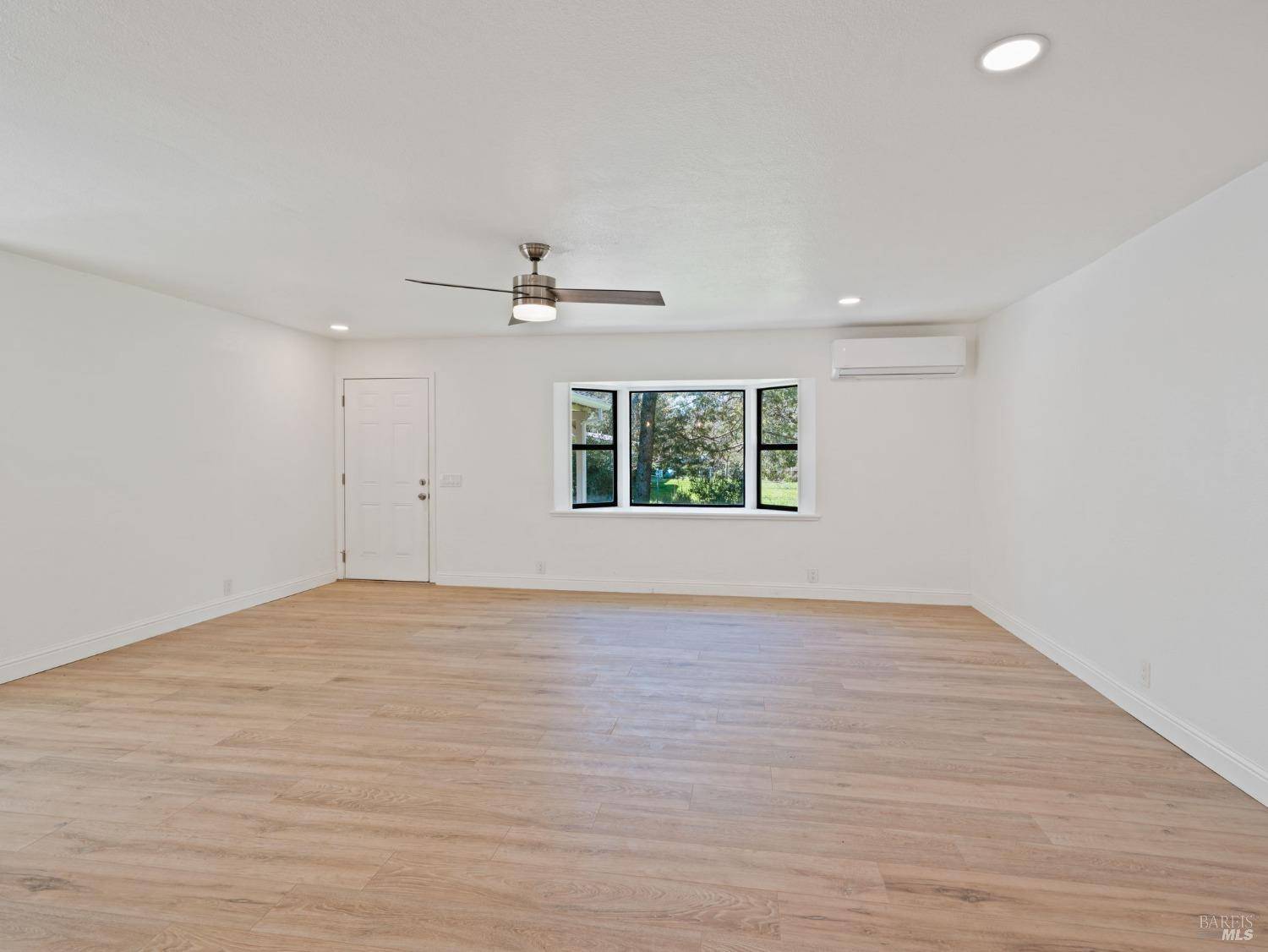Redwood Valley, CA 95470,1775 Road B