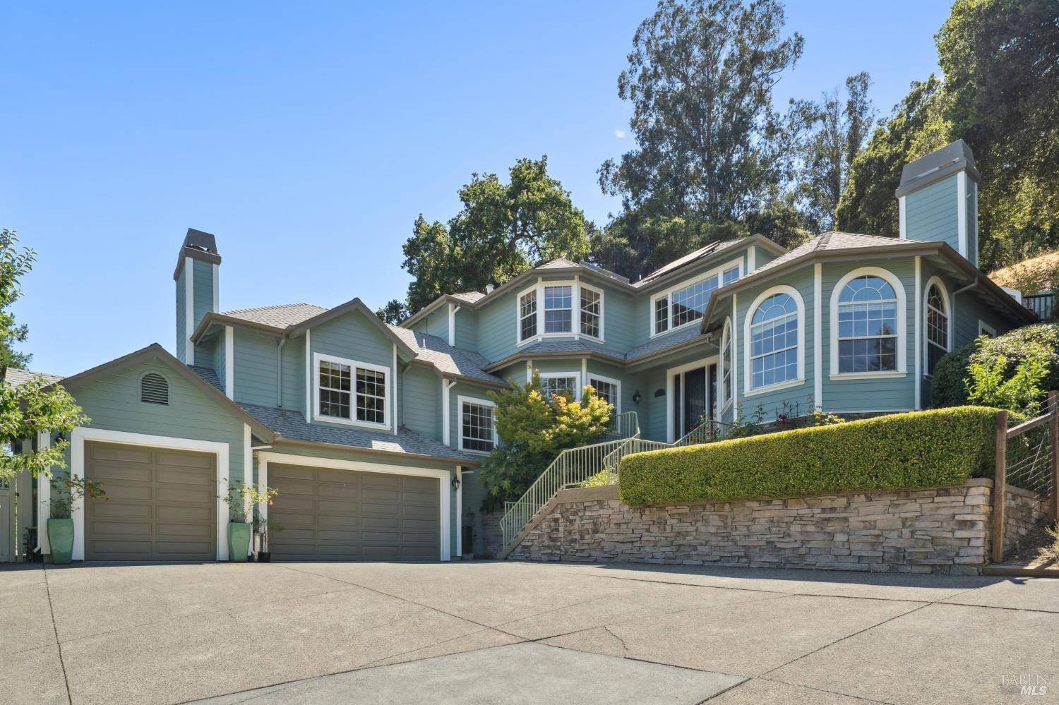 Petaluma, CA 94952,15 Kingswood DR