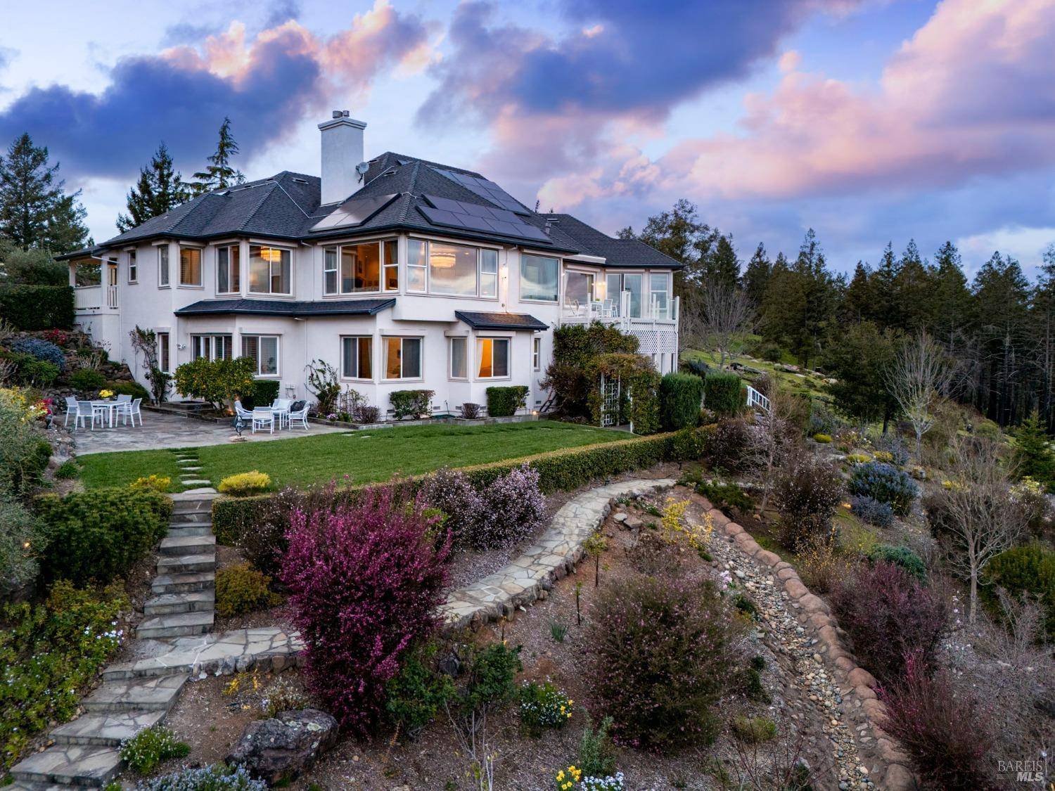 Santa Rosa, CA 95404,3682 Rocky Knoll WAY