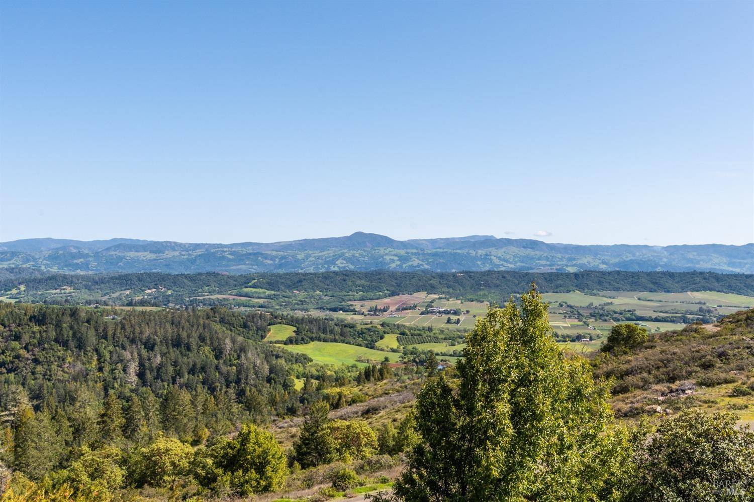 Healdsburg, CA 95448,5750 Chemise RD