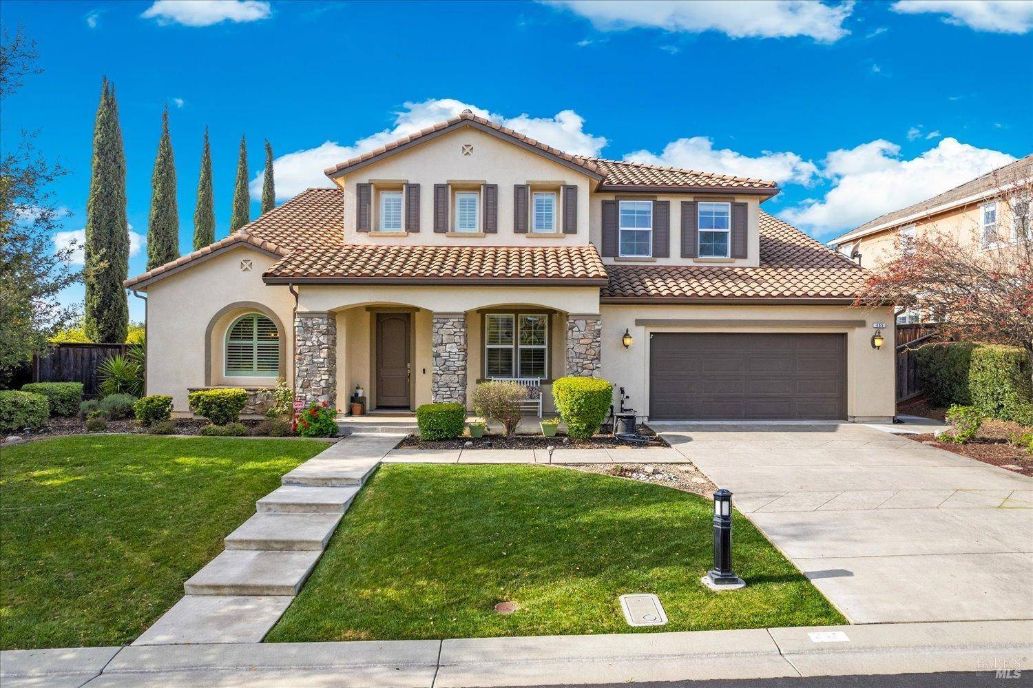 Vacaville, CA 95688,455 Peacock WAY