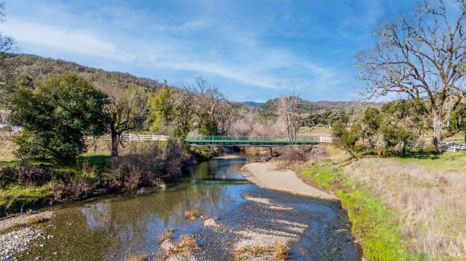 Hopland, CA 95449,10880 Eagle Rock RD