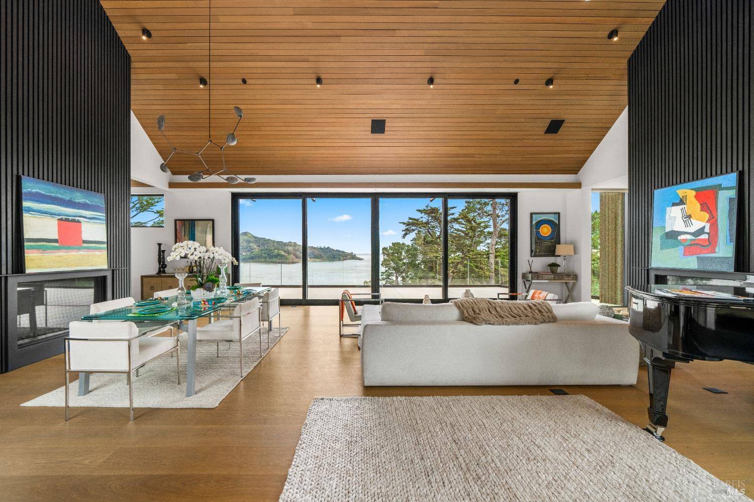 Belvedere, CA 94920,1 Blanding LN