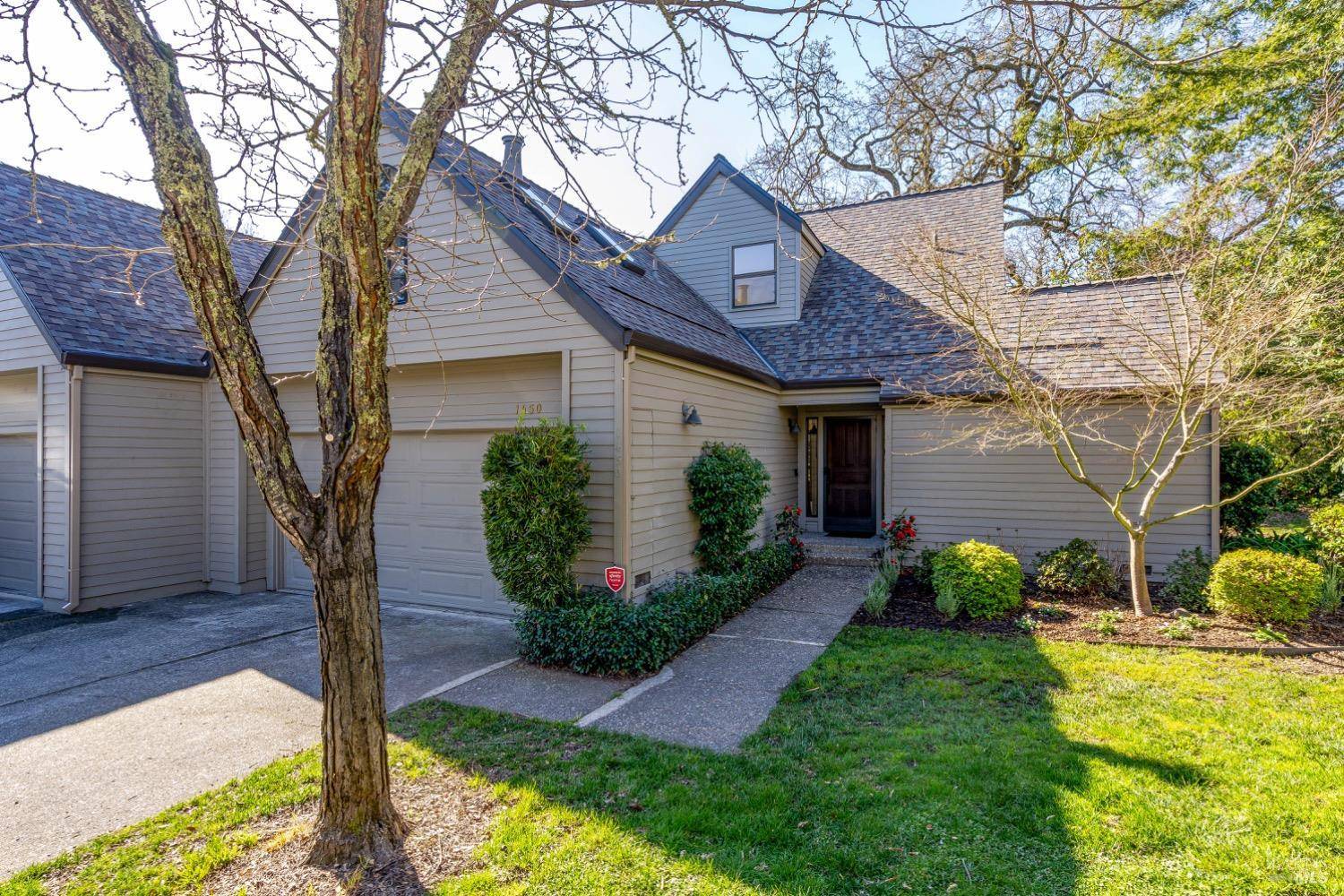St. Helena, CA 94574,1450 Wallis CT