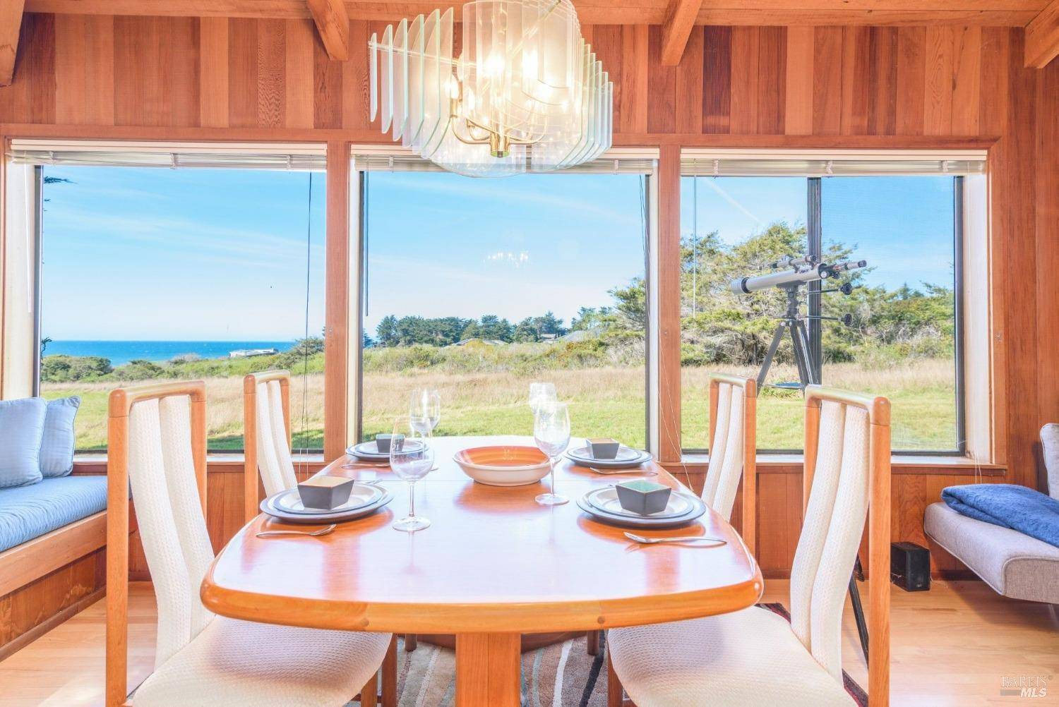 The Sea Ranch, CA 95497,233 Lands End