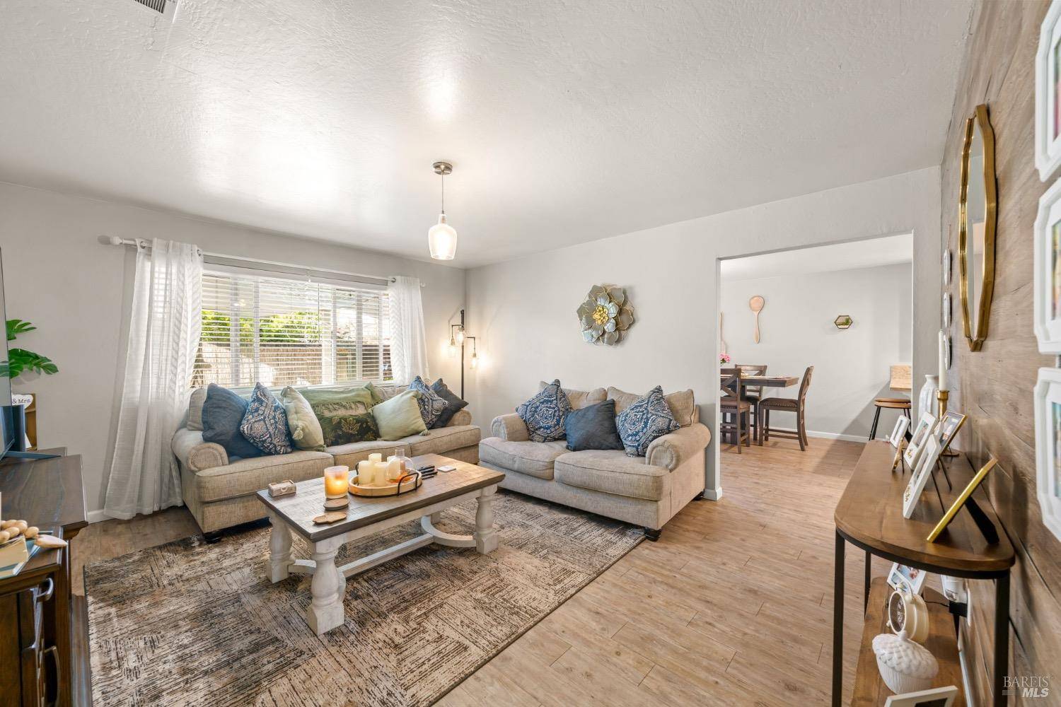 Dixon, CA 95620,610 Sierra DR