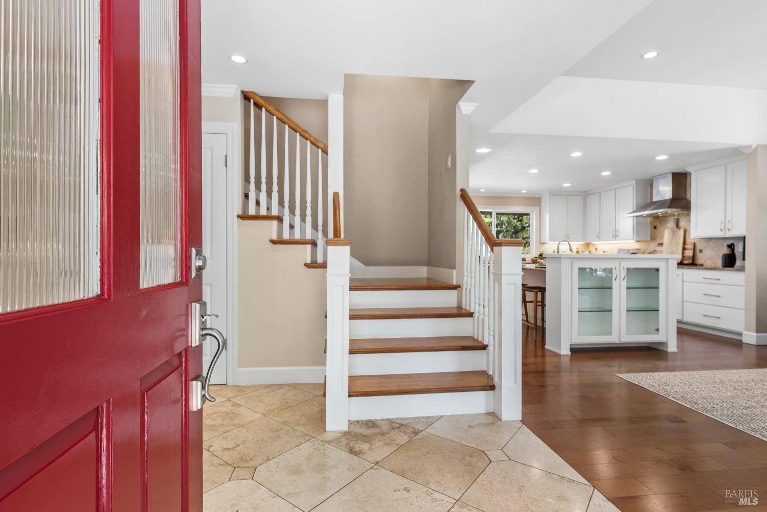 Santa Rosa, CA 95405,983 Slate DR