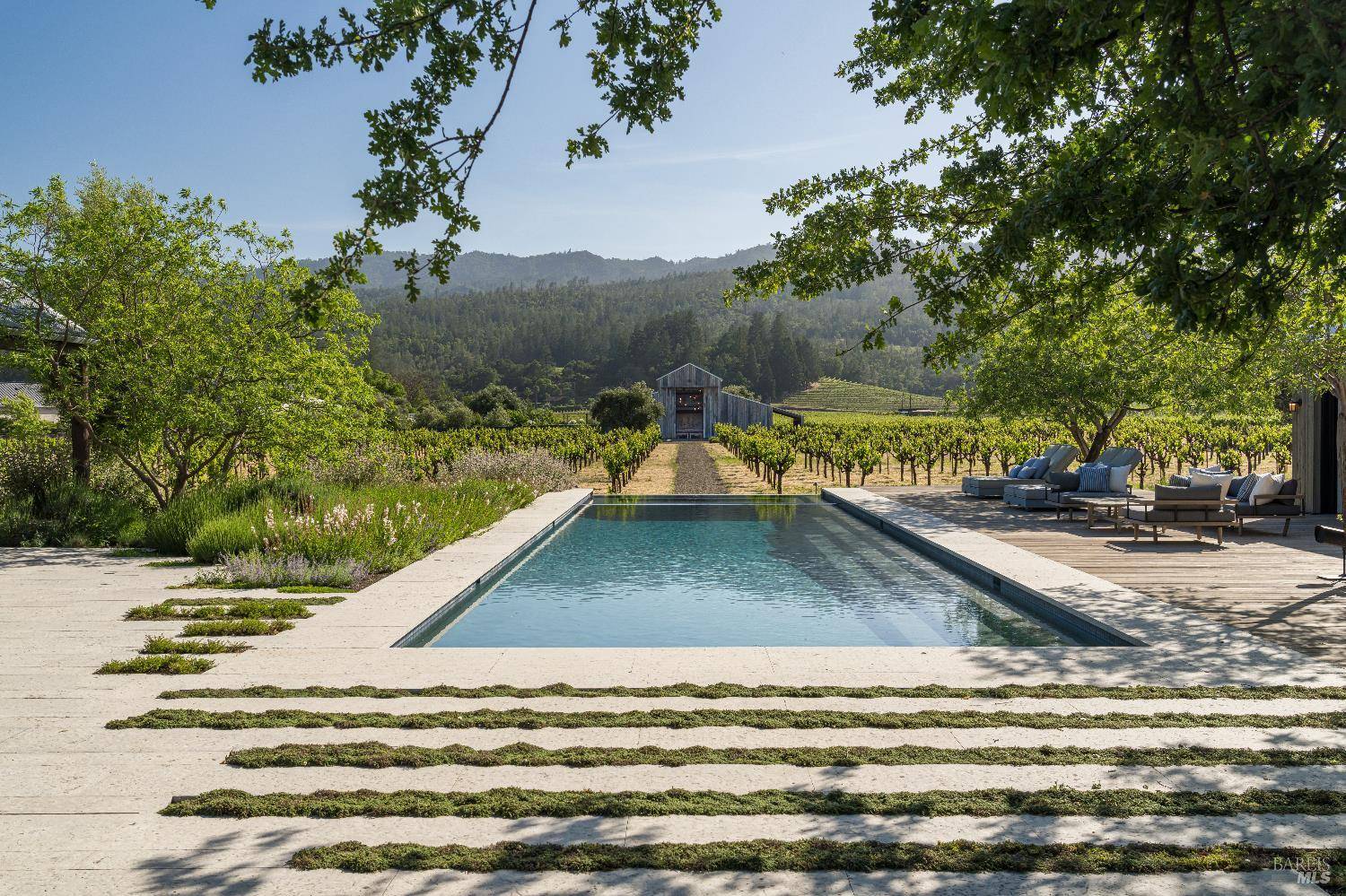 St. Helena, CA 94574,1540 West Zinfandel LN