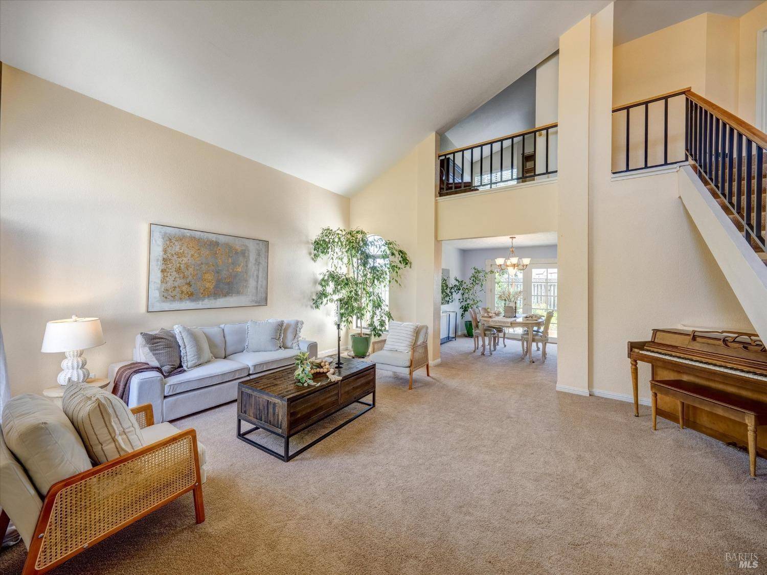 Santa Rosa, CA 95403,1748 Randon WAY