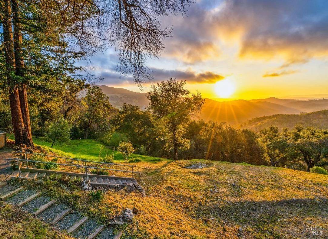 Napa, CA 94558,590 Wall RD