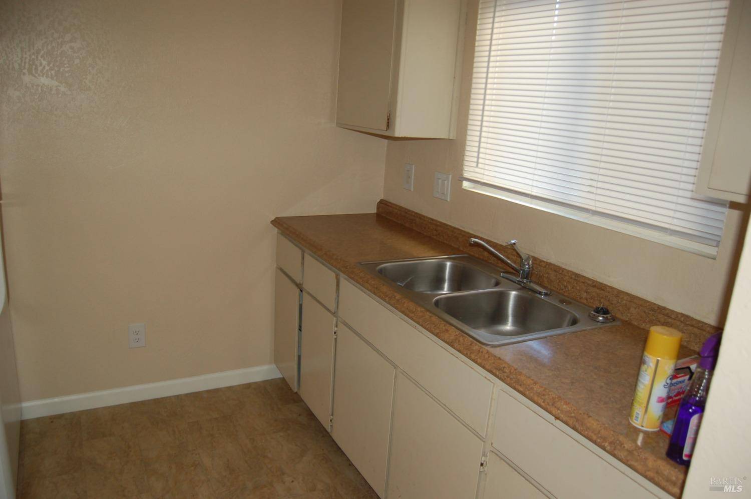 Vallejo, CA 94591,114 Westwood ST