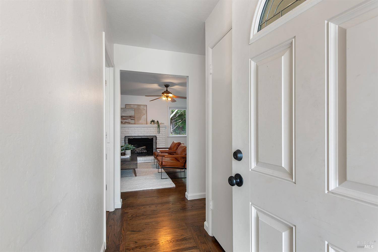 Santa Rosa, CA 95405,1619 Hillview TER