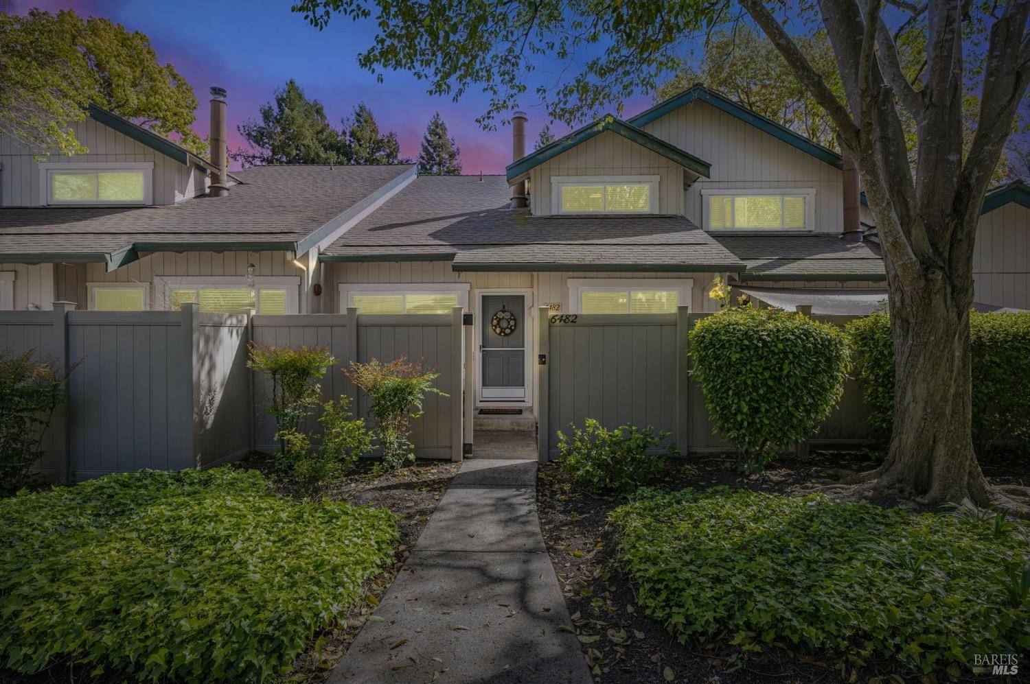 Rohnert Park, CA 94928,6482 Meadow Pines AVE