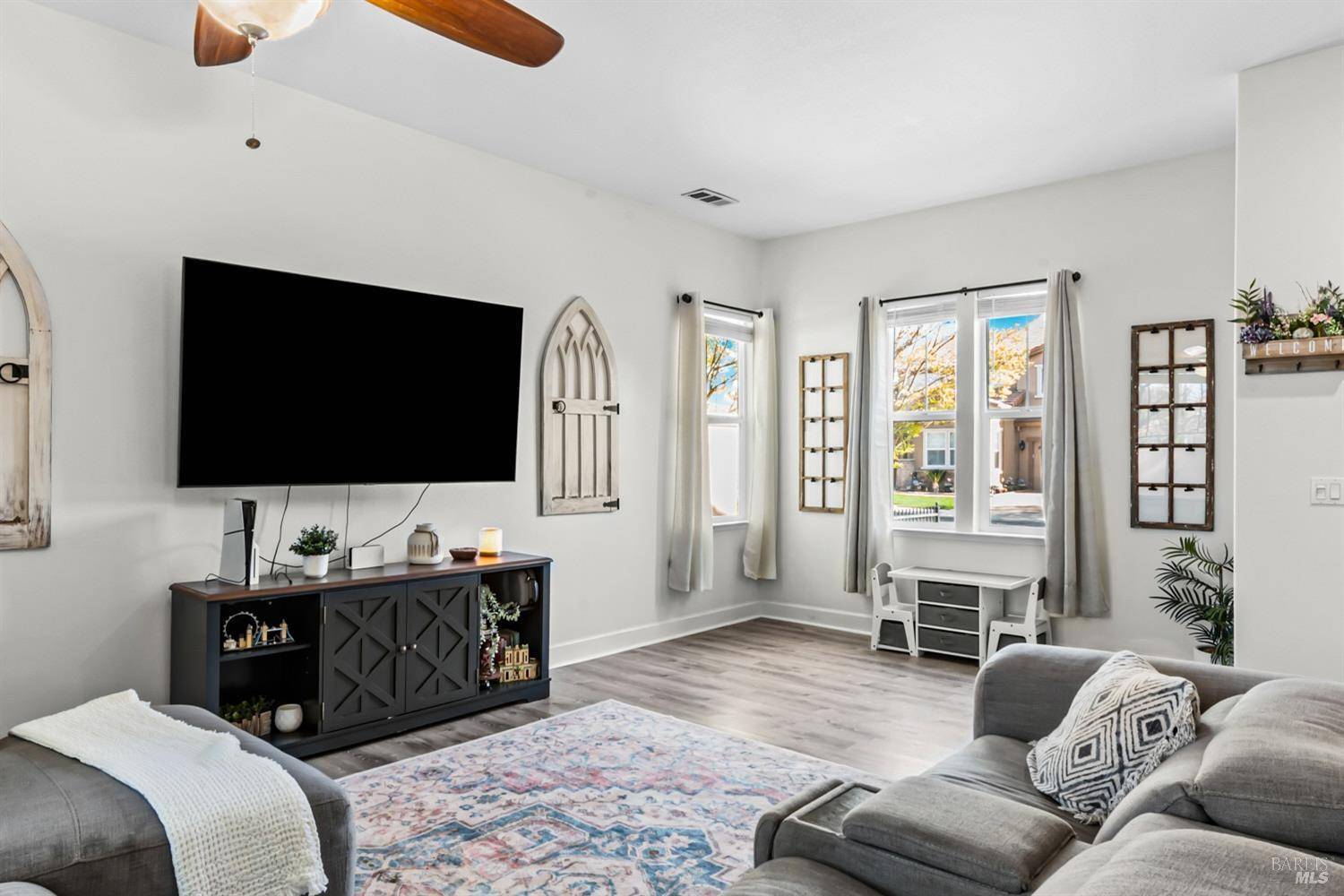 Vacaville, CA 95688,438 Tilden CIR