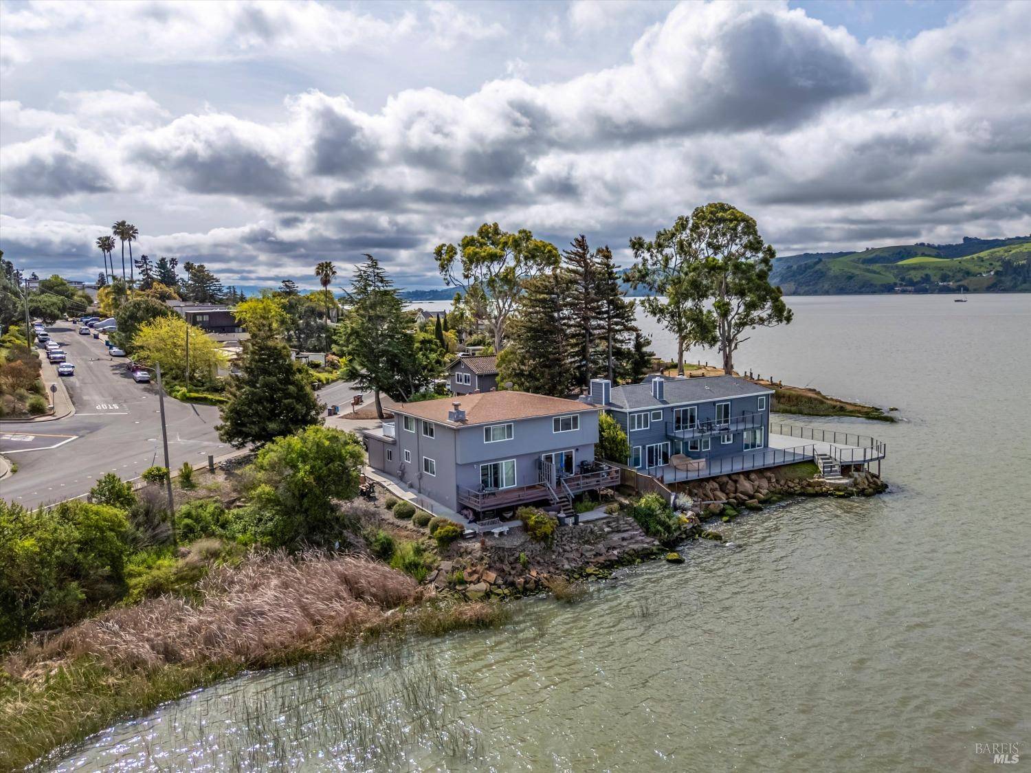 Benicia, CA 94510,1396 W K ST