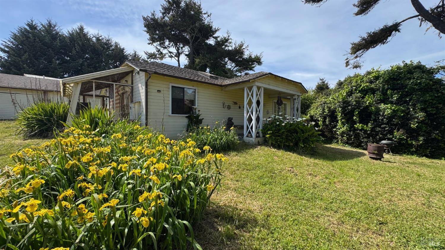 Fort Bragg, CA 95437,19171 S Harbor DR