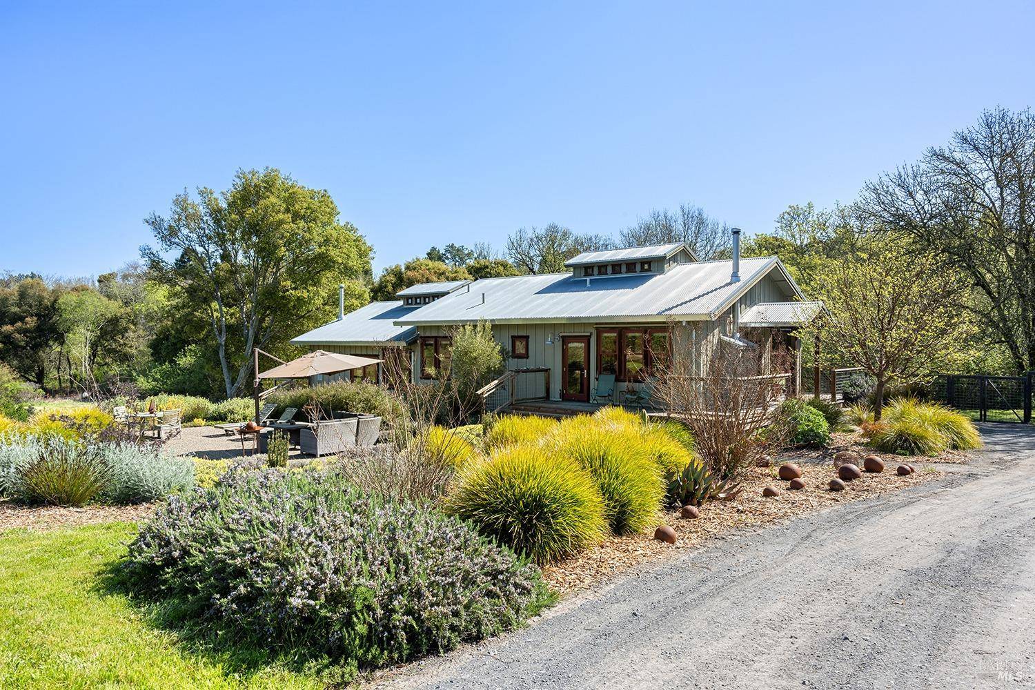 Sebastopol, CA 95472,2485 Sanders RD