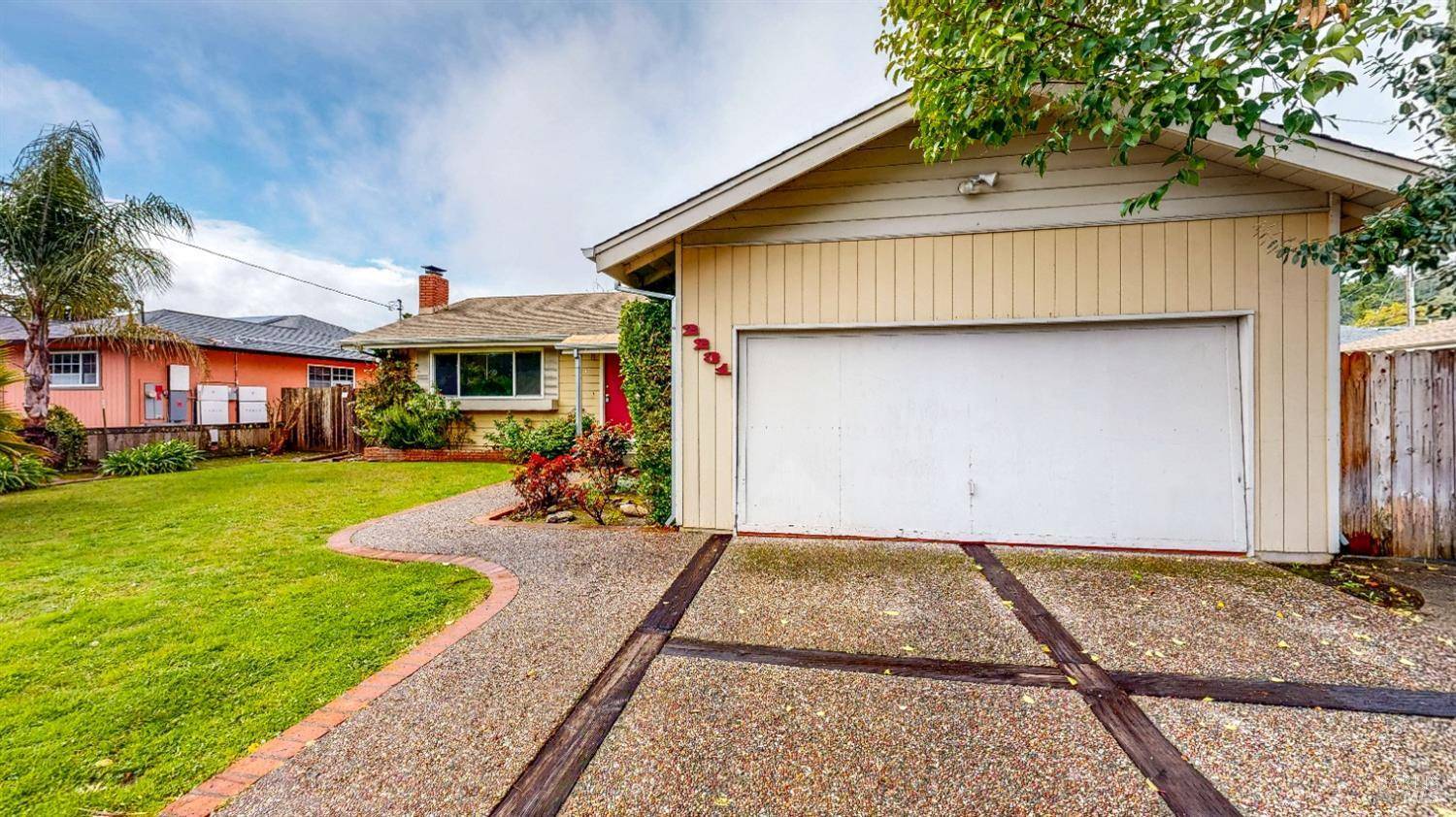 Santa Rosa, CA 95409,2231 Rivera DR