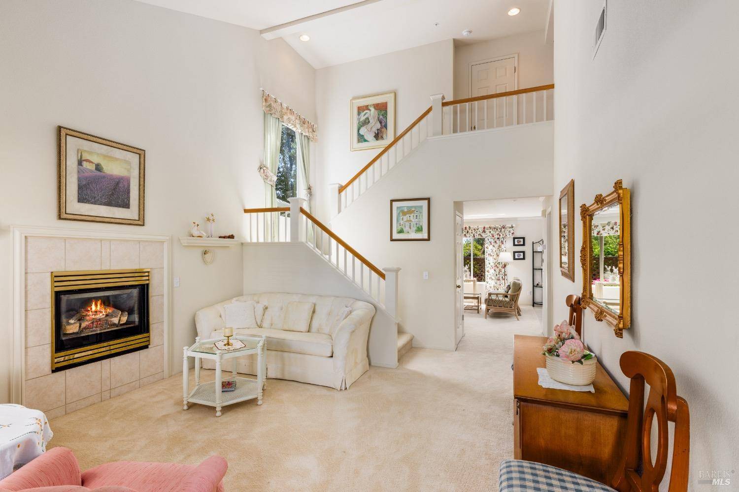 Healdsburg, CA 95448,116 Philip DR