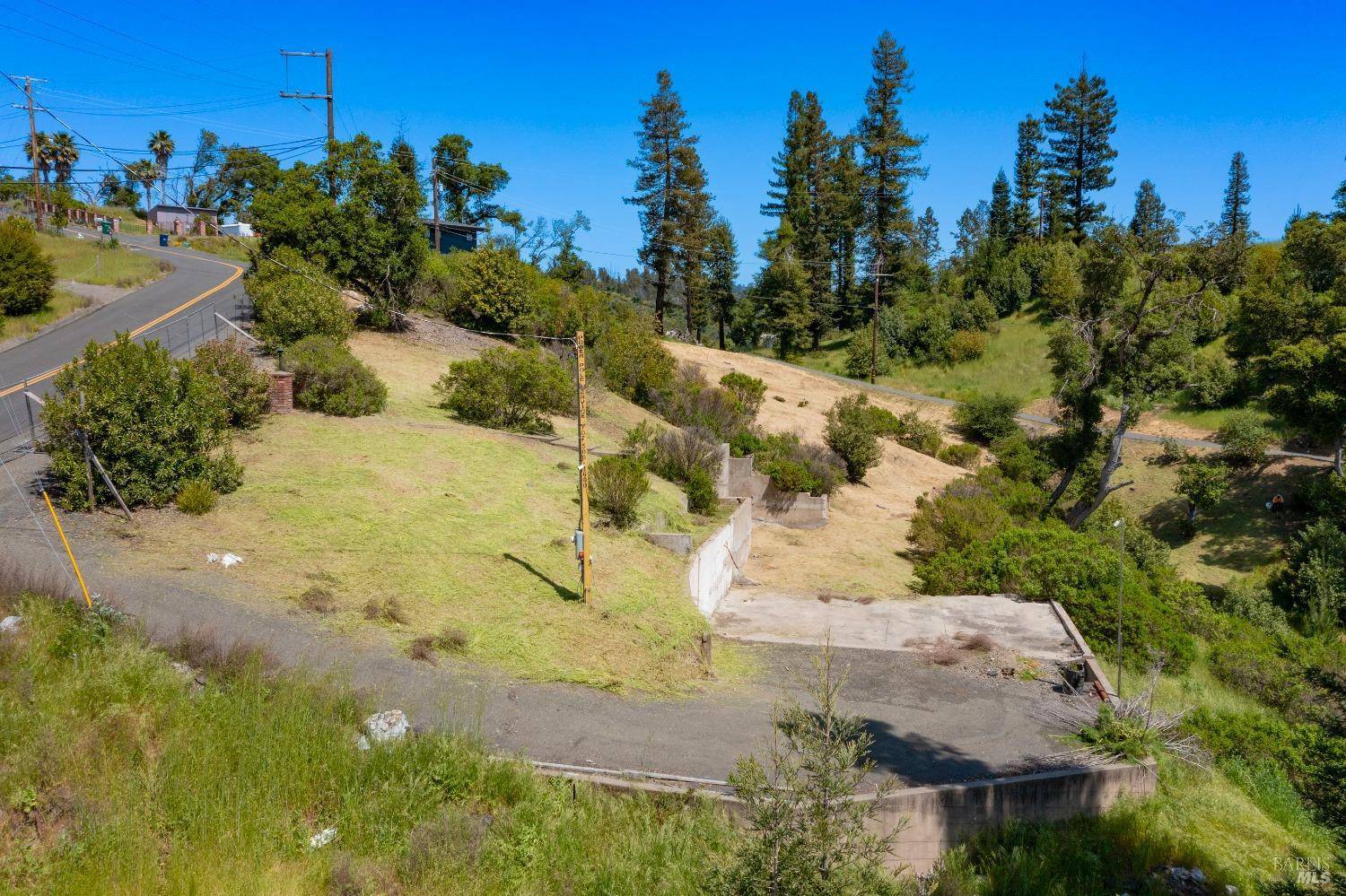 Santa Rosa, CA 95403,1058 Wikiup DR