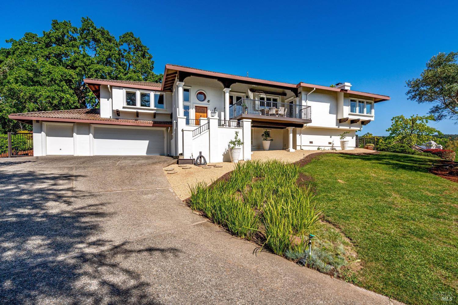 Napa, CA 94558,14 Maui WAY