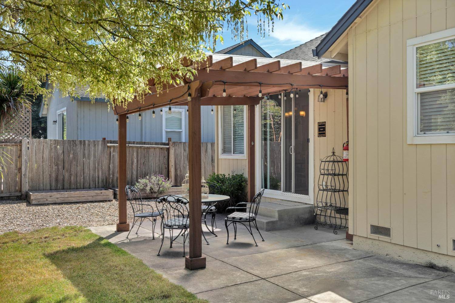 Windsor, CA 95492,8724 Windsor RD