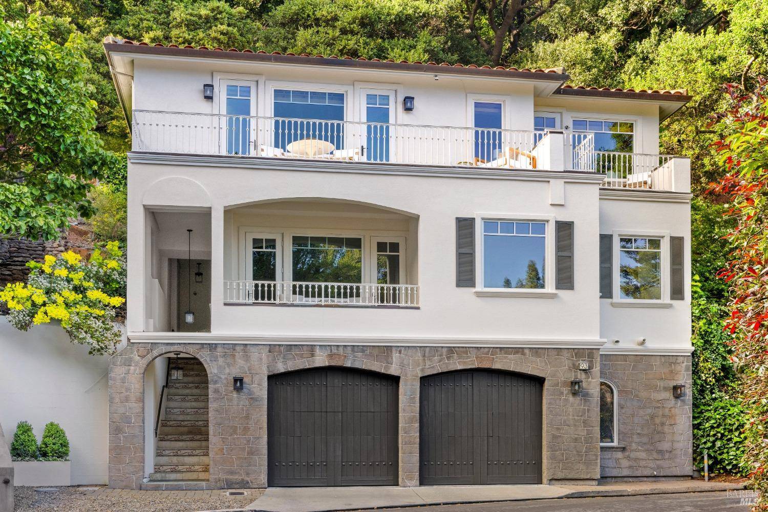 Sausalito, CA 94965,93 Crescent AVE