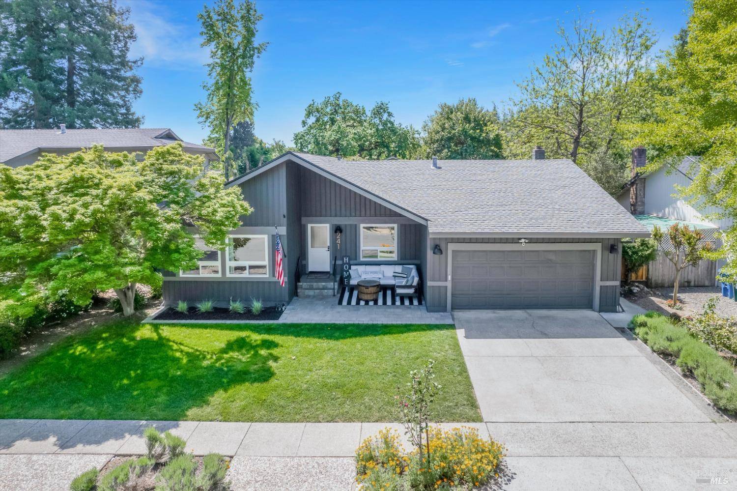 Sonoma, CA 95476,241 Fine AVE