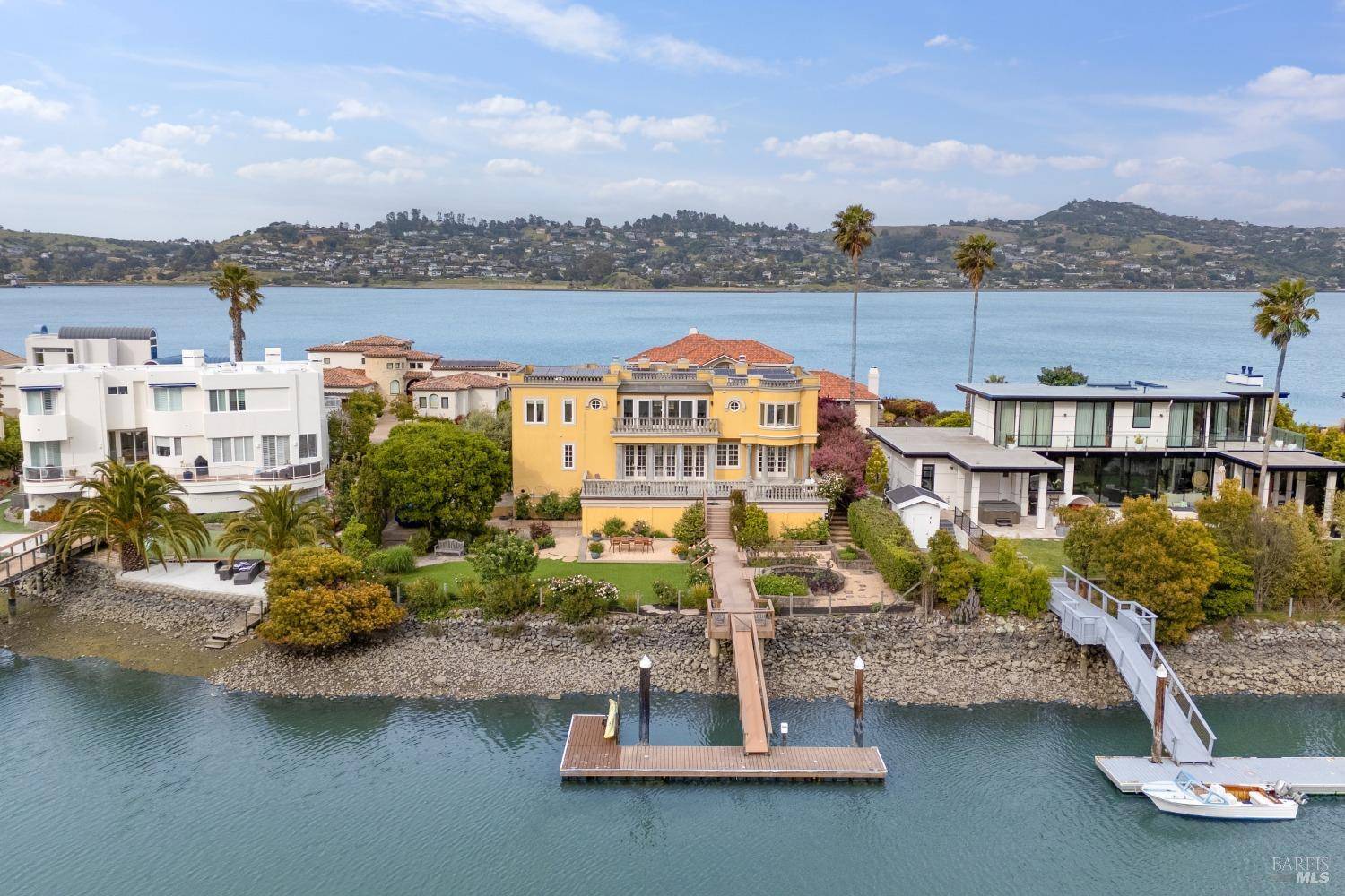 Mill Valley, CA 94941,18 Egret WAY