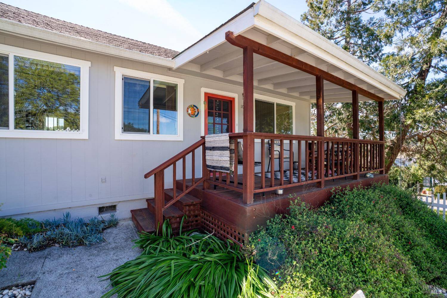 Napa, CA 94558,1046 La Londe LN