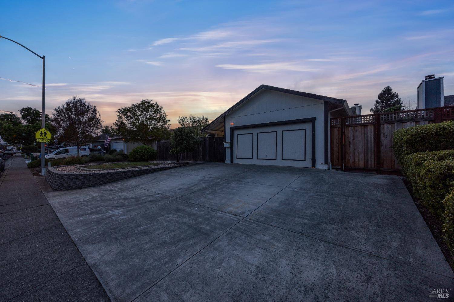 Rohnert Park, CA 94928,1140 Emily AVE