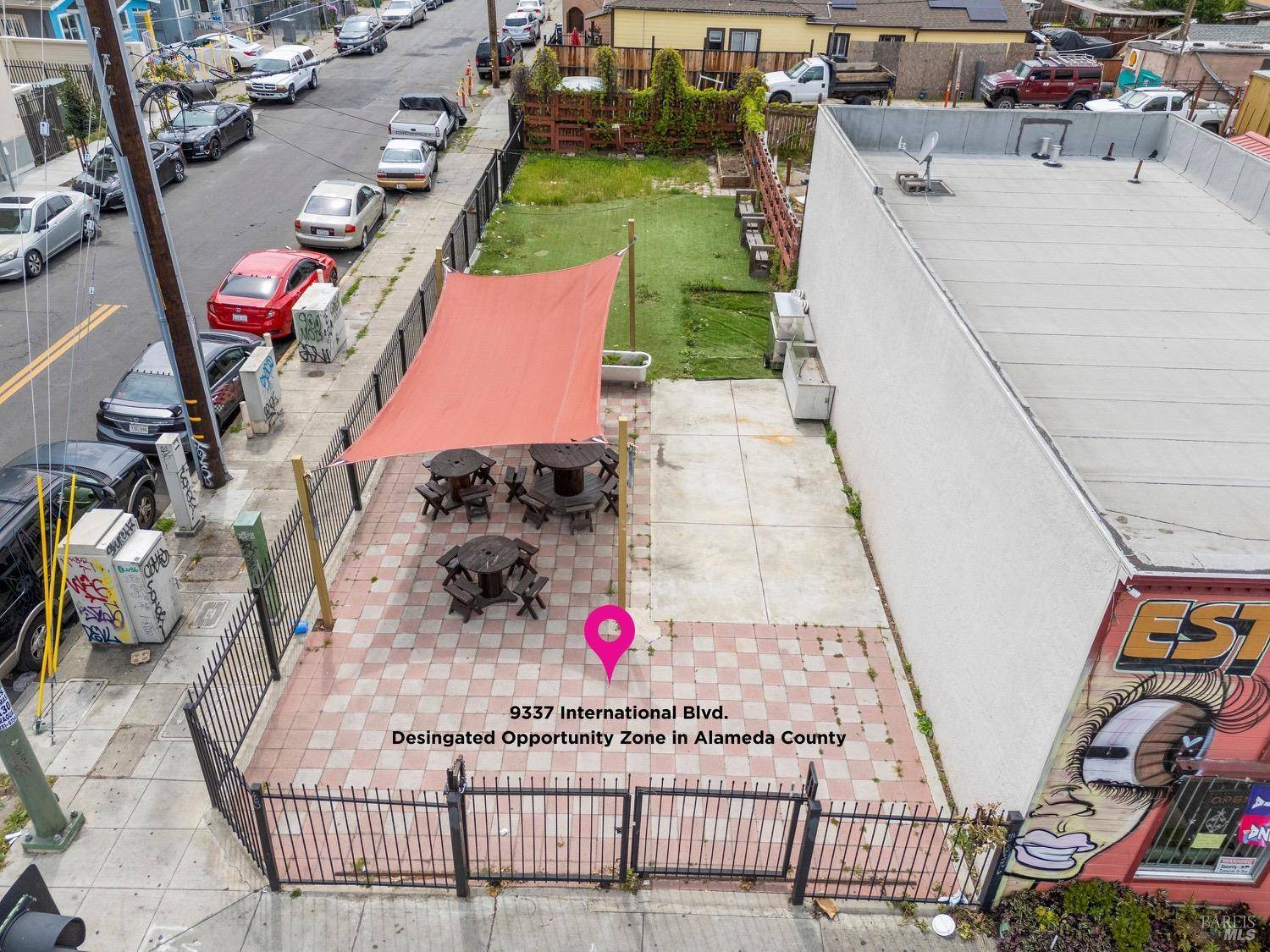 Oakland, CA 94603,9337 International BLVD