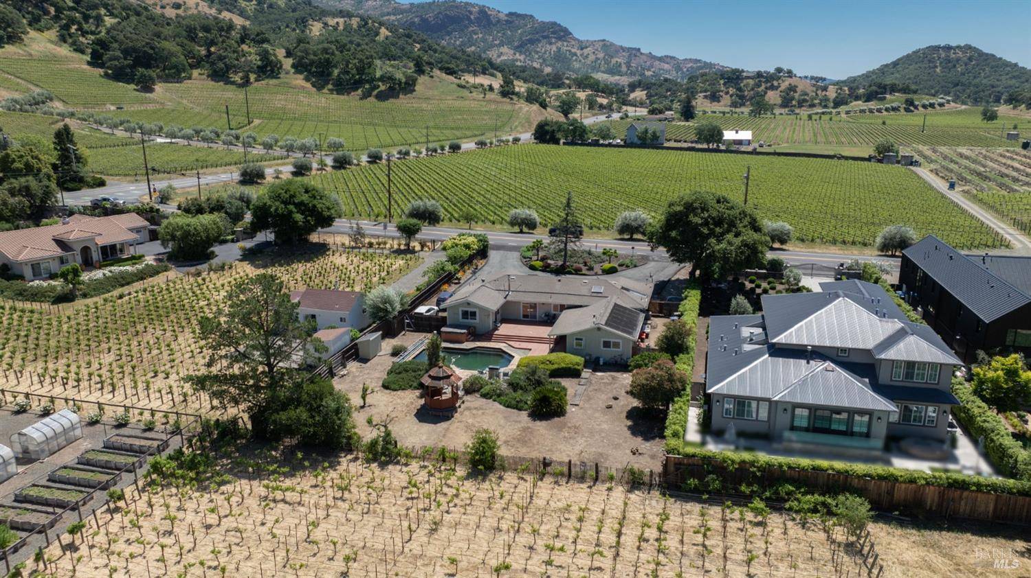 Yountville, CA 94599,1550 Yountville Cross RD