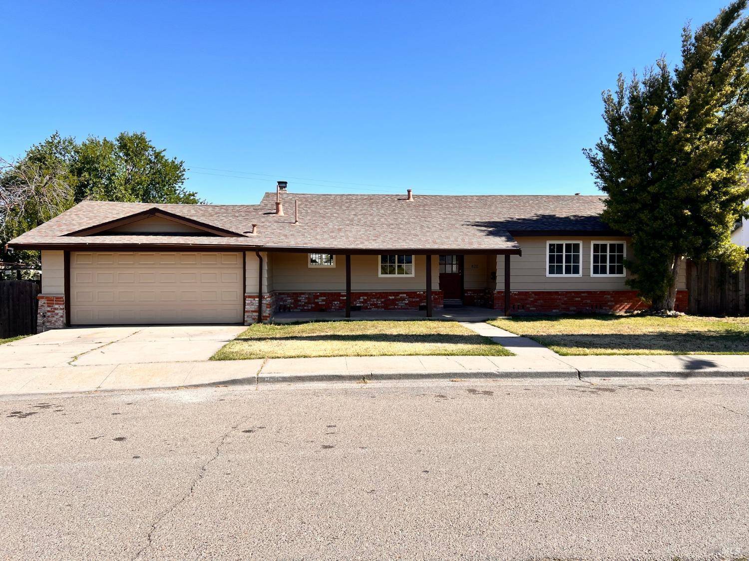 Rio Vista, CA 94571,820 Morgan LN
