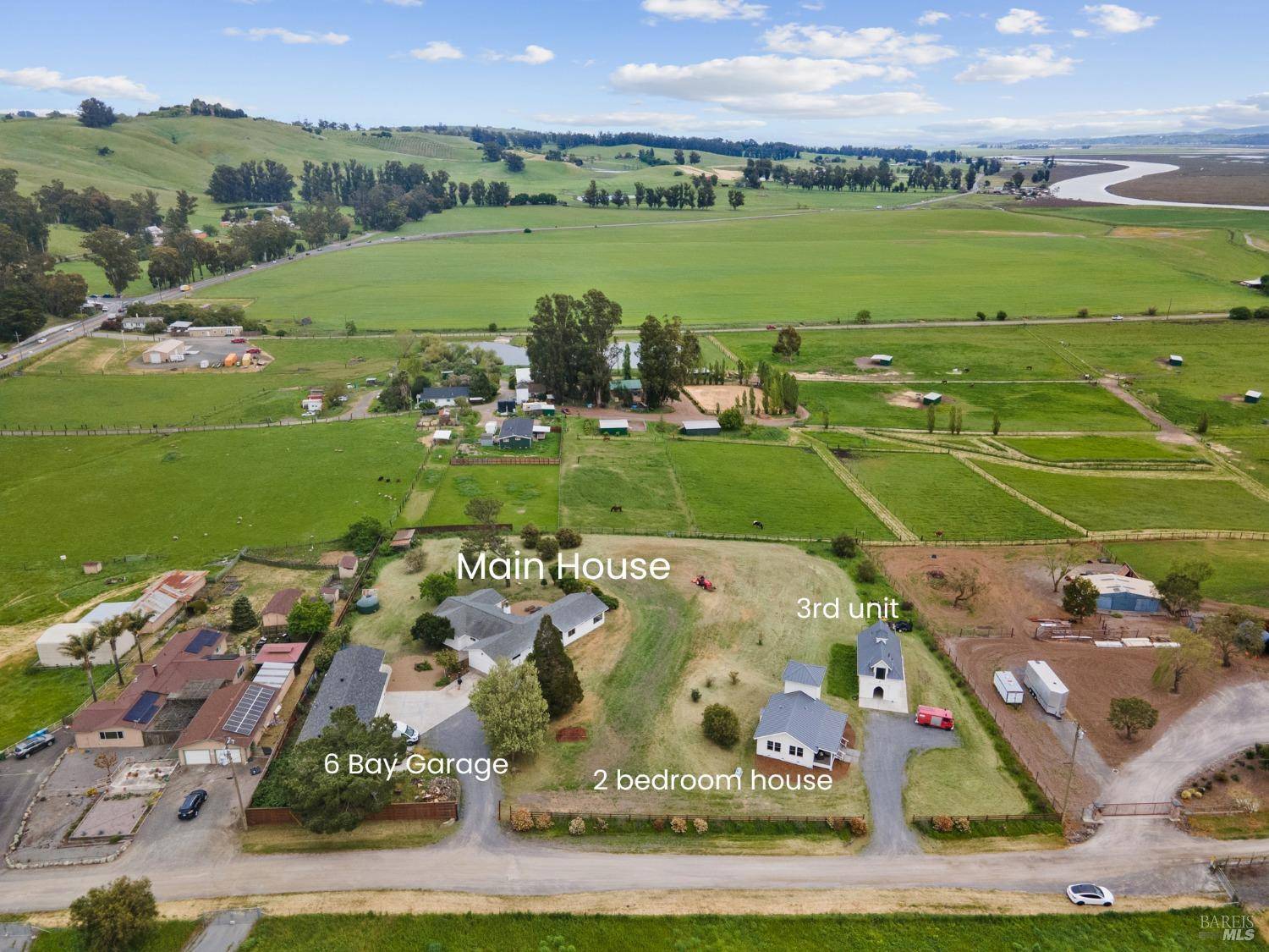 Petaluma, CA 94954,5082 Lakeville HWY