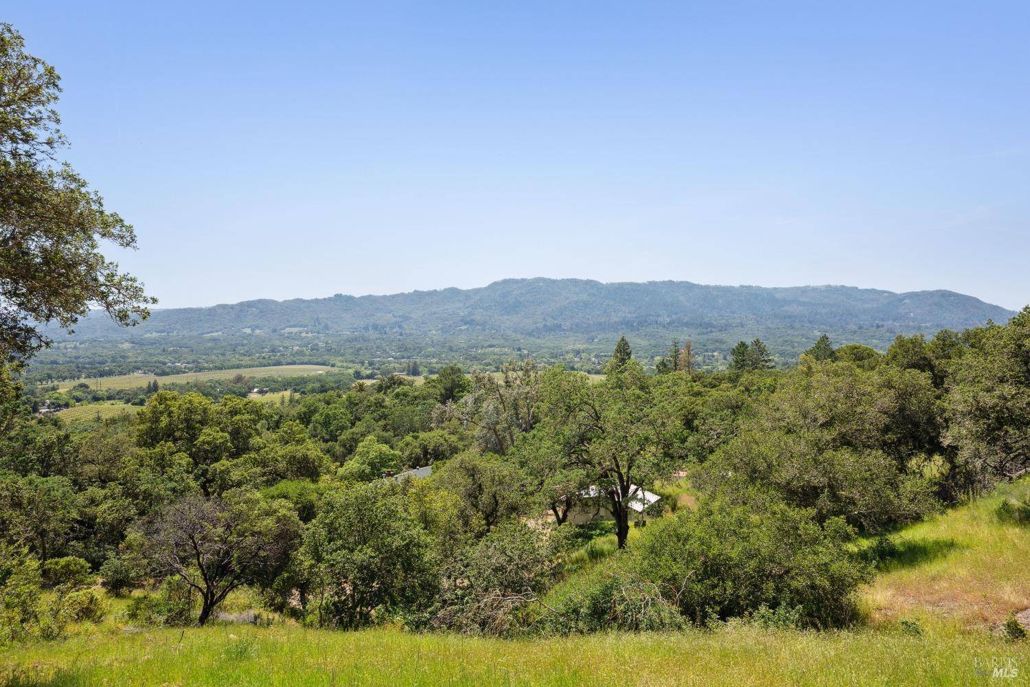 Sonoma, CA 95476,605 Cavedale RD