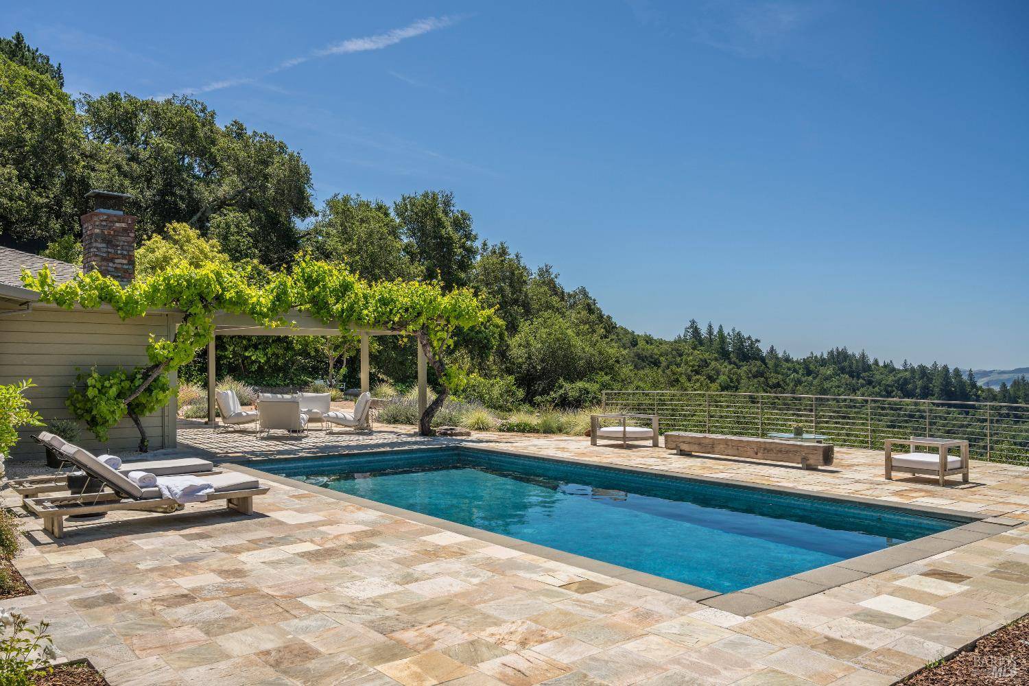 Sonoma, CA 95476,1600 Ridge RD