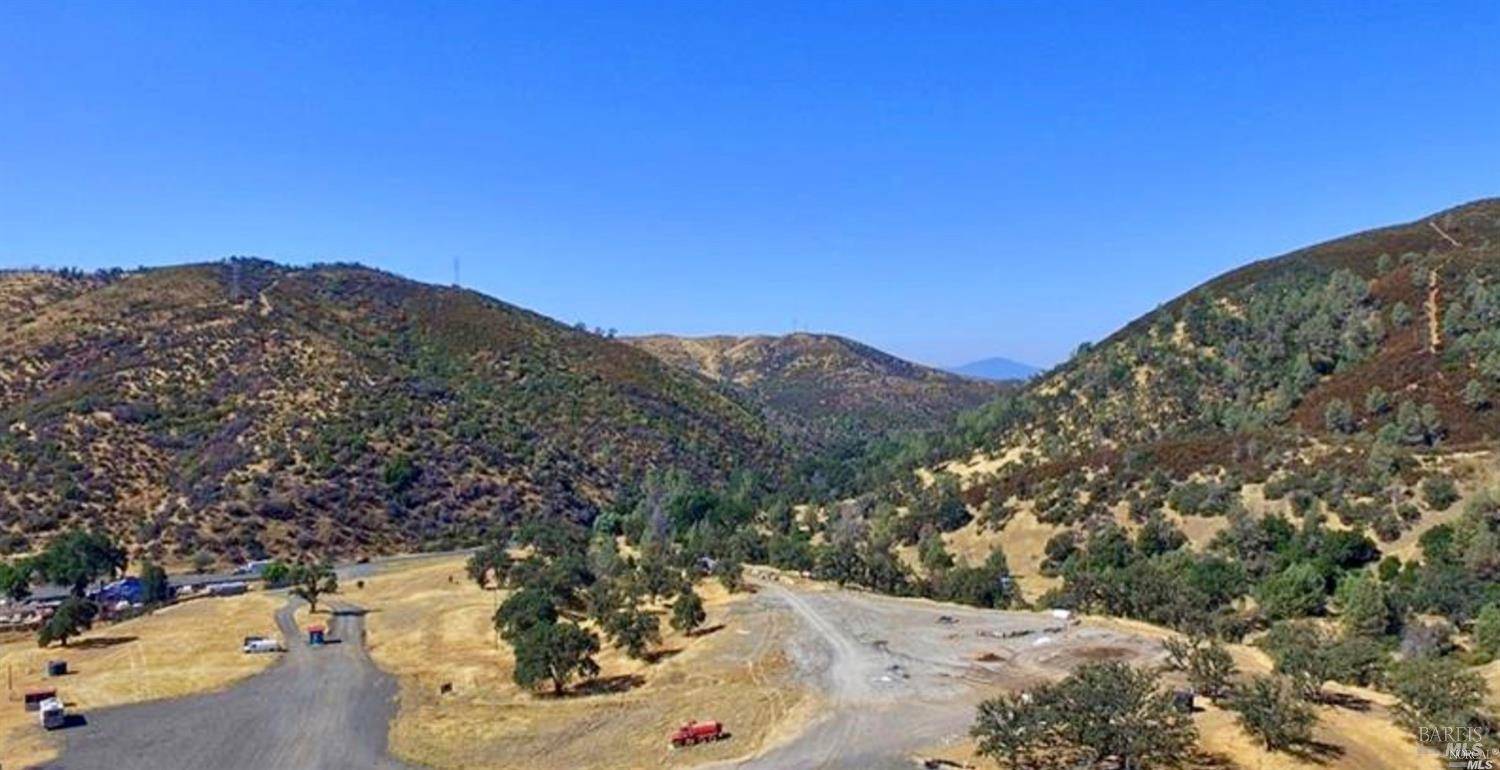 Clearlake Oaks, CA 95423,24736 E Highway 20