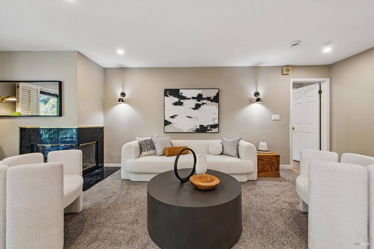 Mill Valley, CA 94941,106 Eucalyptus Knoll ST