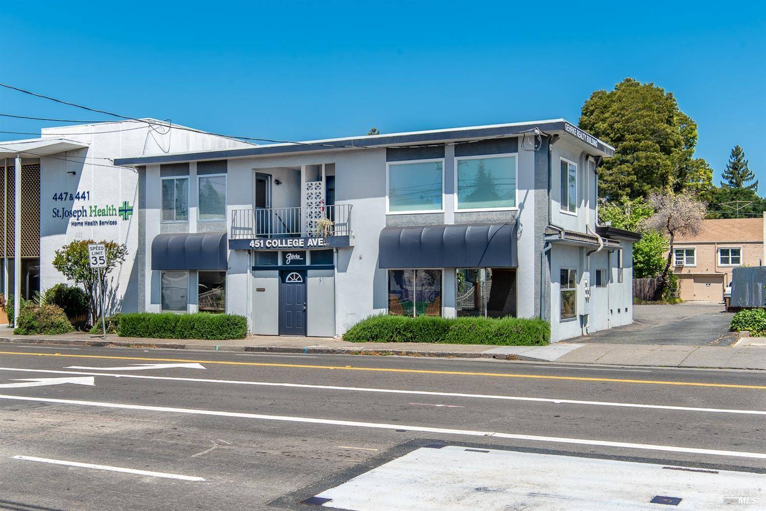Santa Rosa, CA 95401,451 College AVE