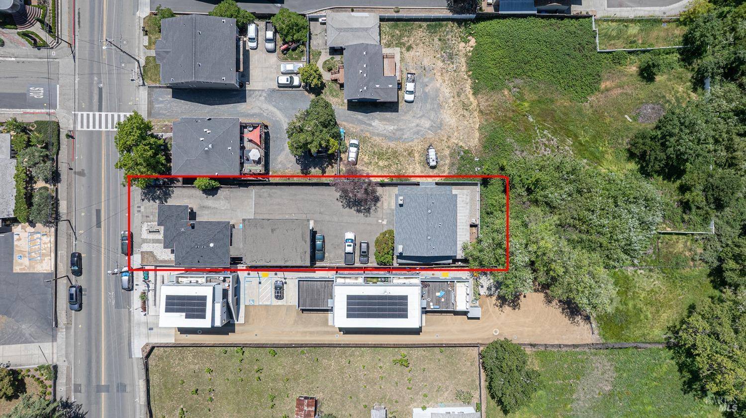 Healdsburg, CA 95448,805 Healdsburg AVE