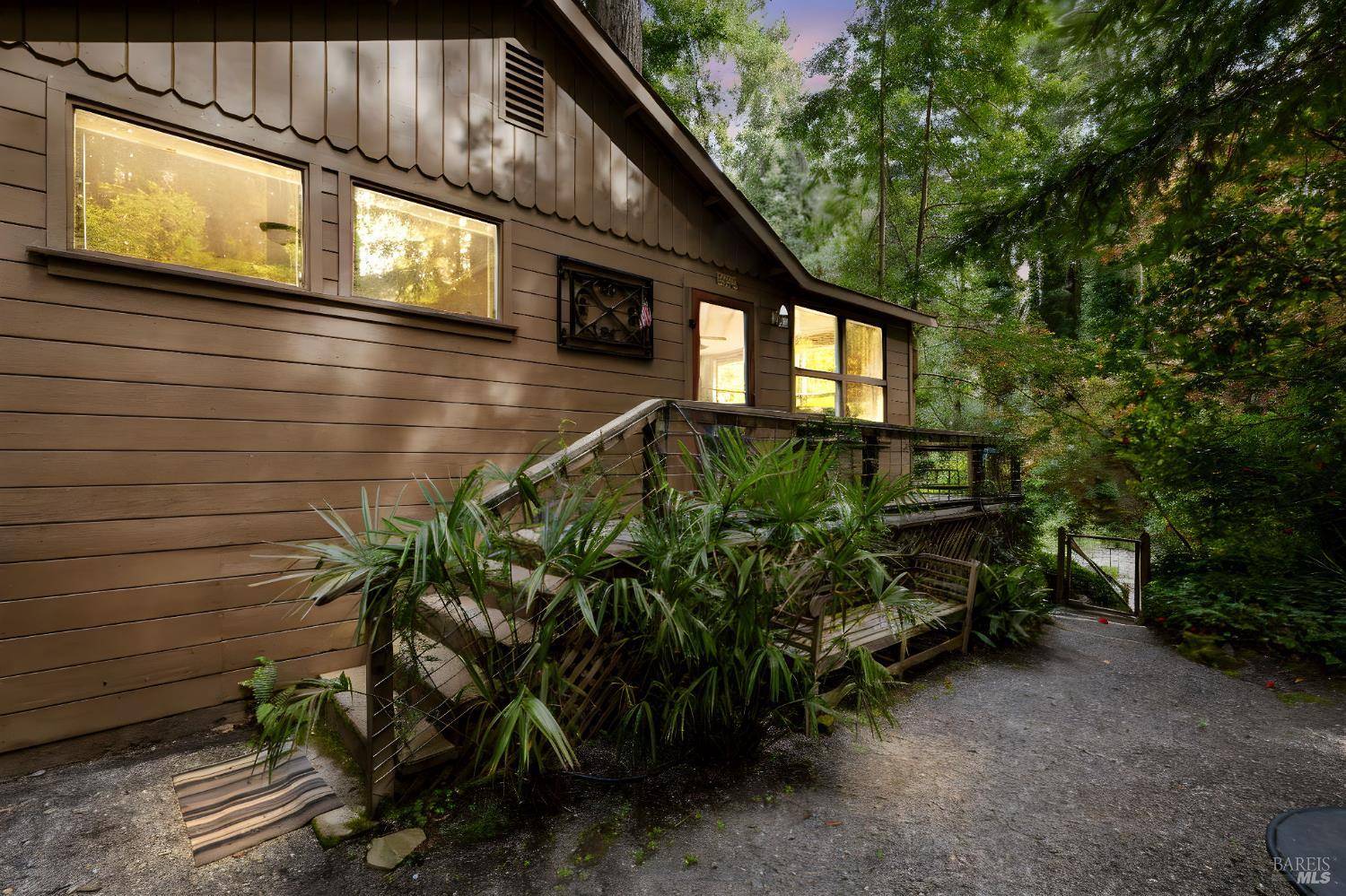 Cazadero, CA 95421,18 Wildwood LN