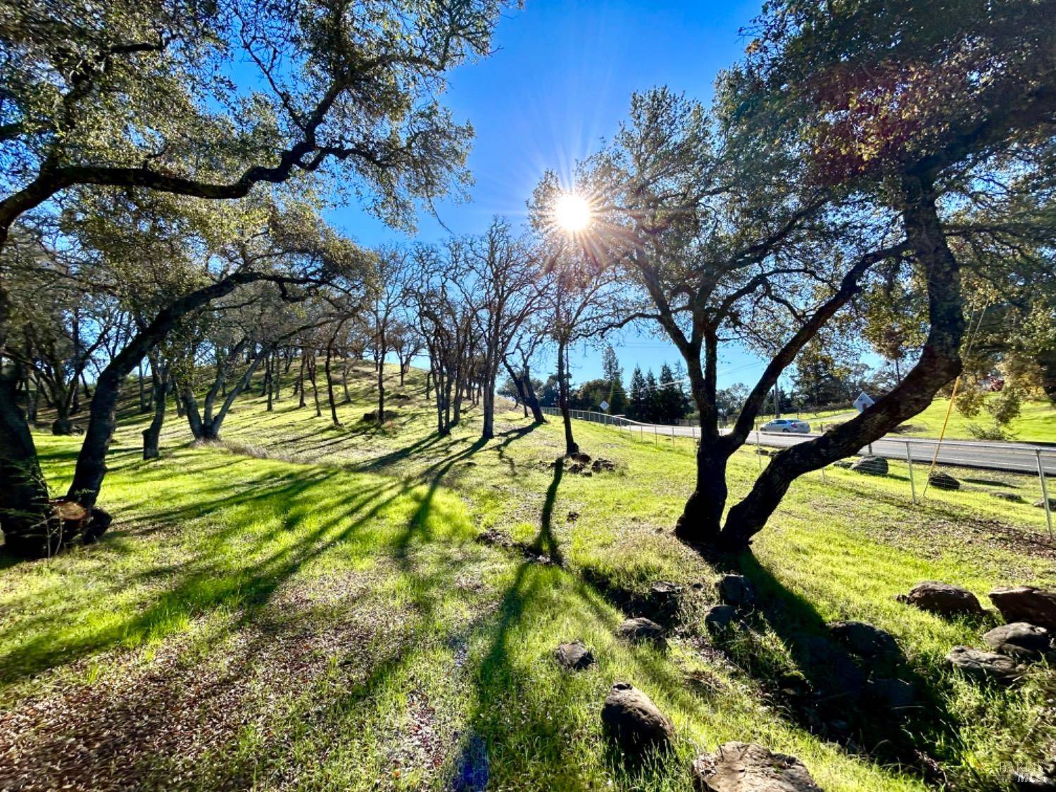 Santa Rosa, CA 95404,1860 Mark West Springs RD