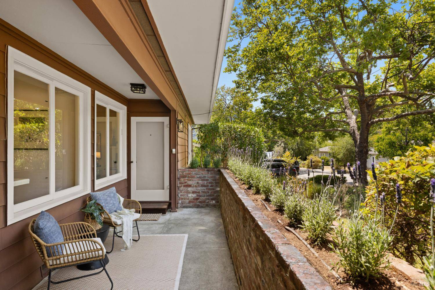 Kentfield, CA 94904,34 Manor RD