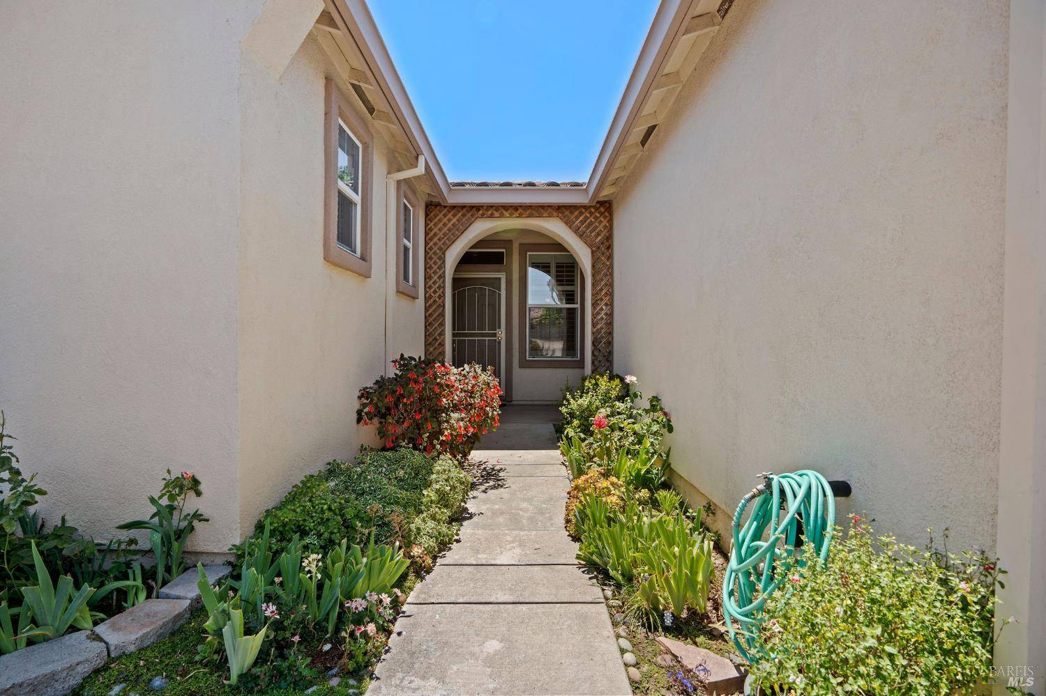 Rio Vista, CA 94571,611 Twin Lakes LN