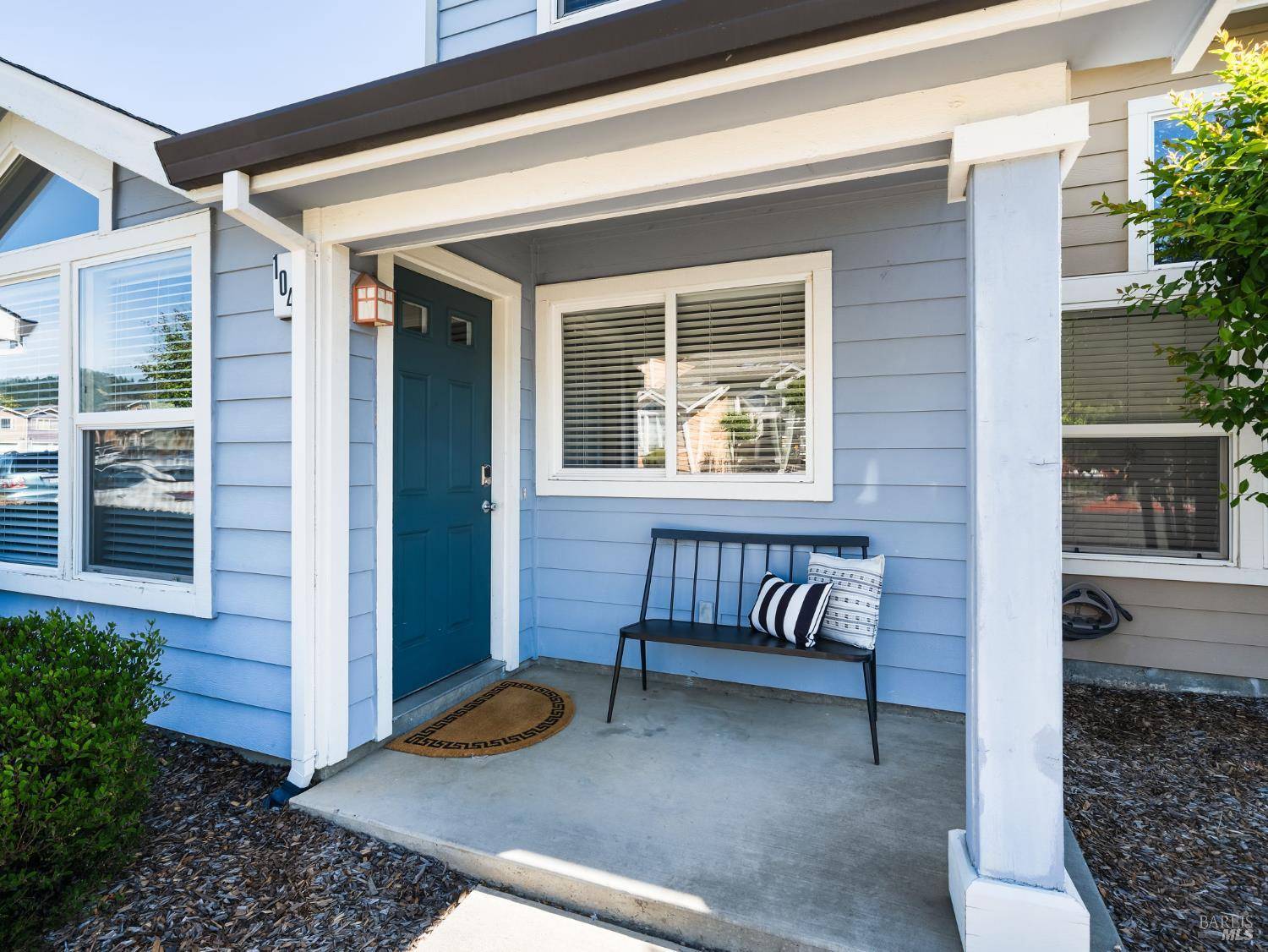 Cloverdale, CA 95425,104 Treadway CT